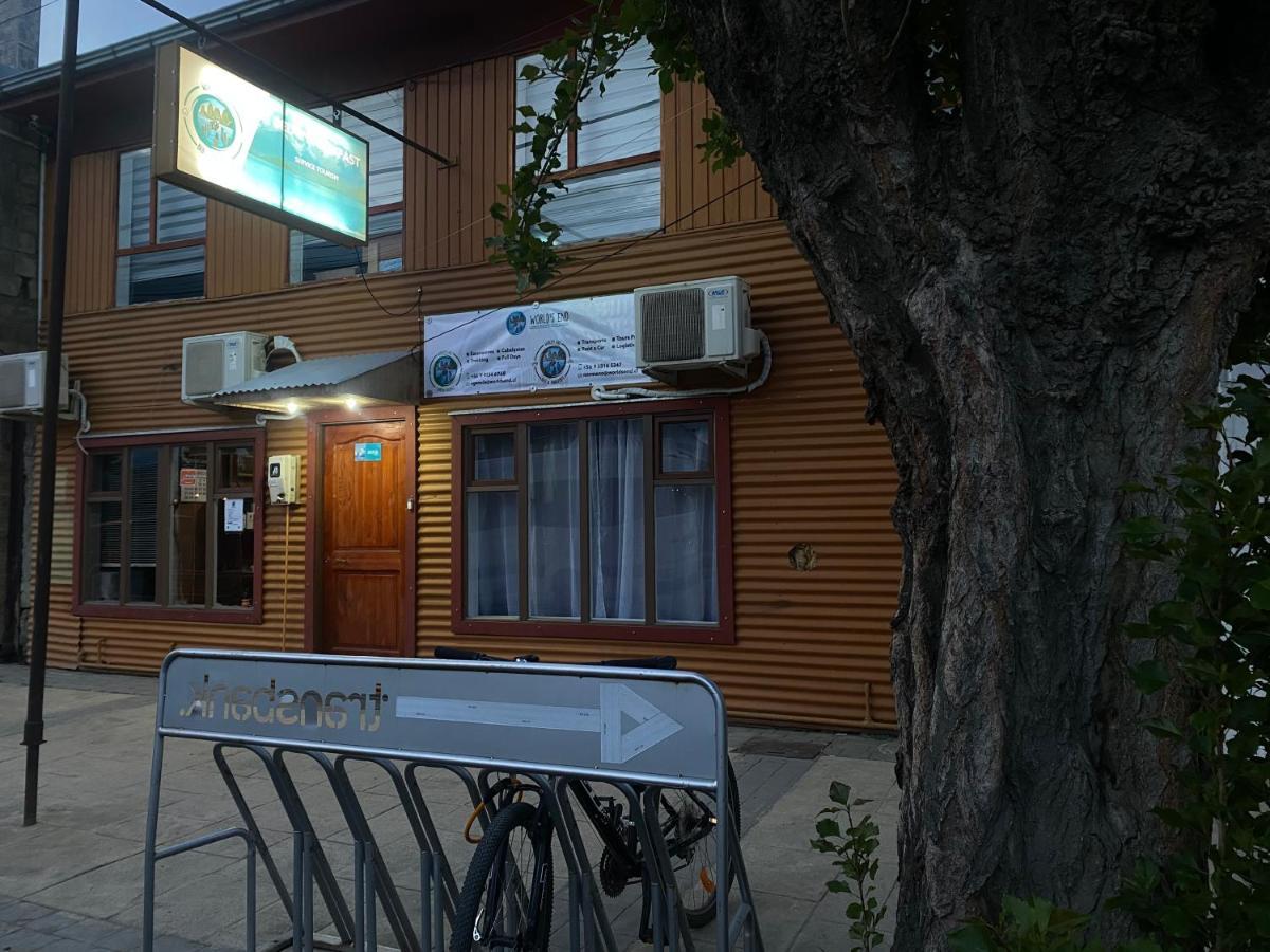 World'S End Hostal Puerto Natales Eksteriør billede
